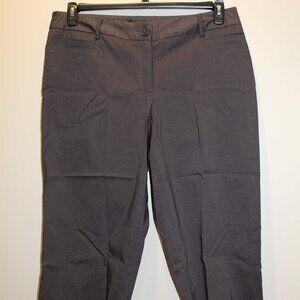 NWOT: Dalia Collection Black Wide Leg Capris - Sz 16W